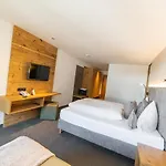 Hochland Gmbh 4* Nauders