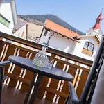Hochland Gmbh 4*