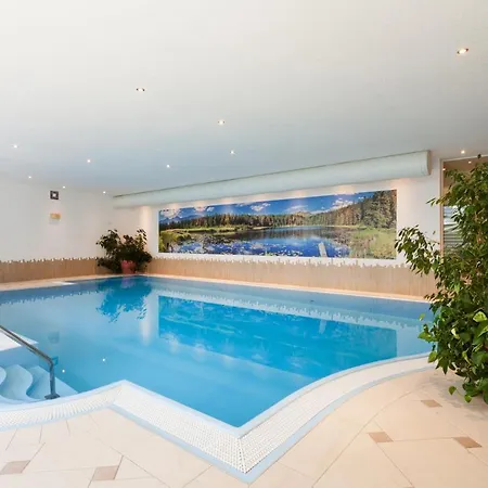 Hochland Gmbh 4*