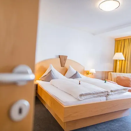 Apartment Hochland Gmbh Nauders