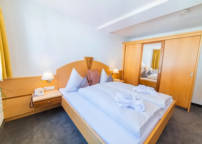 Hochland Gmbh Апартаменты Наудерс