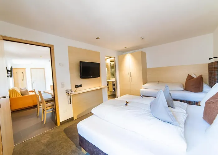 Hochland Gmbh 4* Наудерс