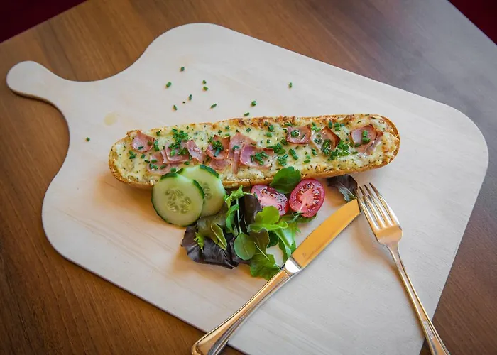 Hochland Gmbh Апартаменты 4*