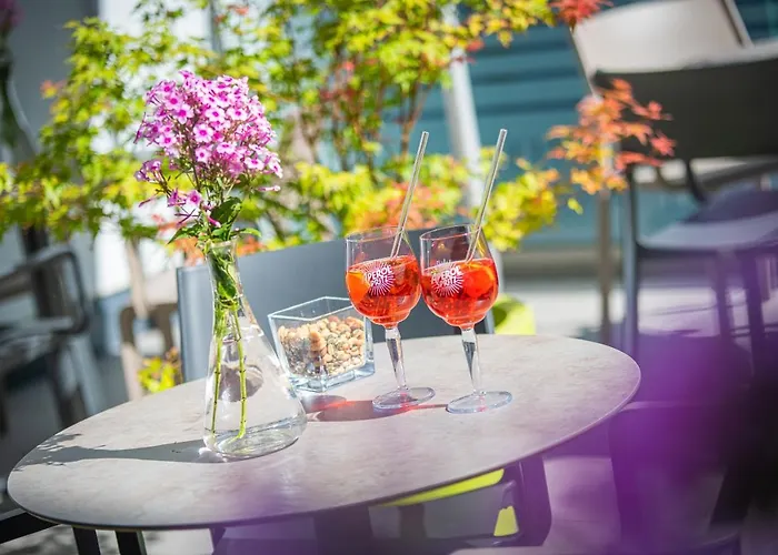 Апартаменты Hochland Gmbh Наудерс