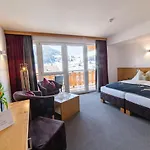 Hochland Gmbh 4* 나우더스